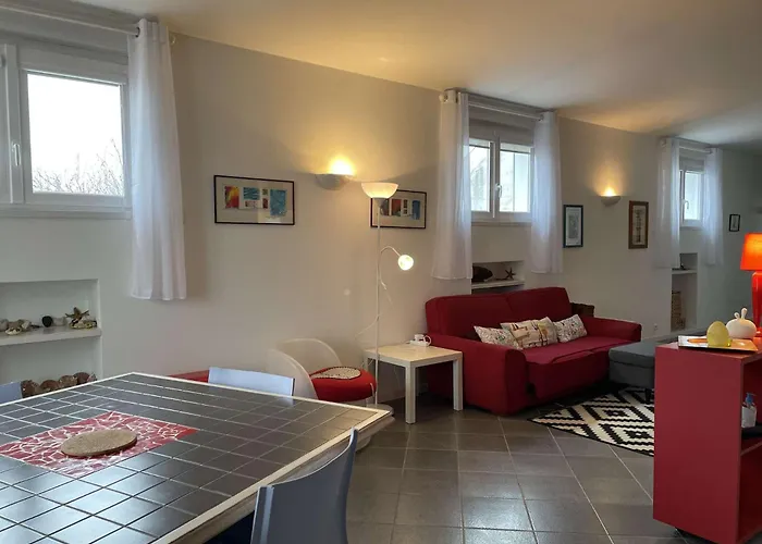 Apartment No000-035 3 Pieces - 4 Couchages En L'ile