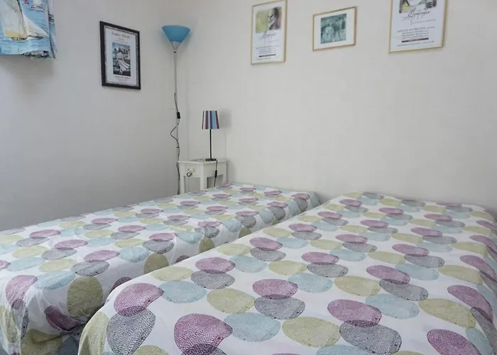 No000-035 3 Pieces - 4 Couchages En L'ile Apartment